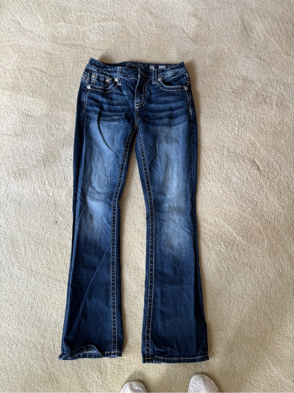 Miss Me Dark Blue Flare Jeans with Faded Detail size 27/ 31 1-2 length like new